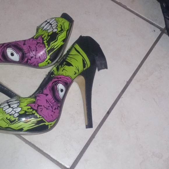 Iron Fist Limited Edition Zombie Stomper Platforms - Picture 2 of 3